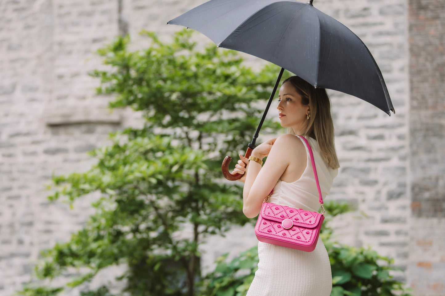 New Arrival - Bahli - Weaved Handbag - Pink